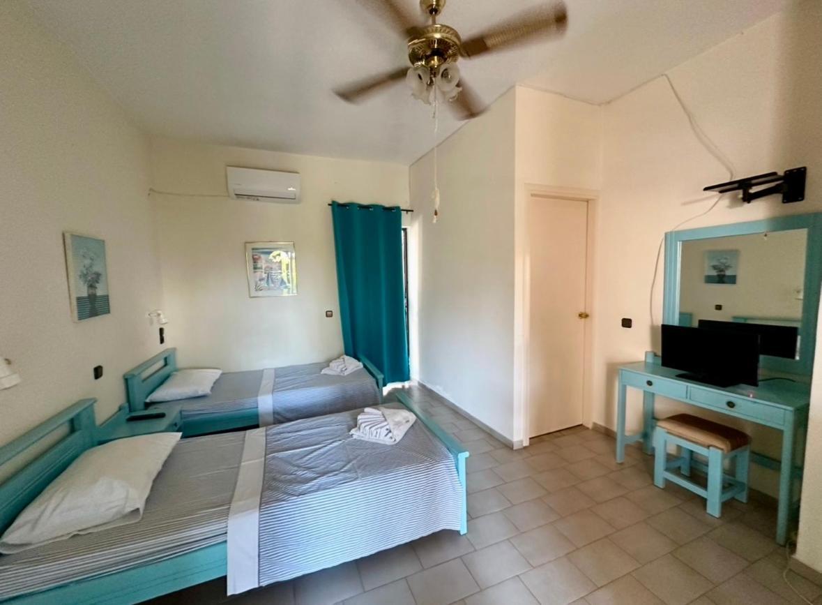 Tersanas Beach Apartments 克拉法吉亚 外观 照片